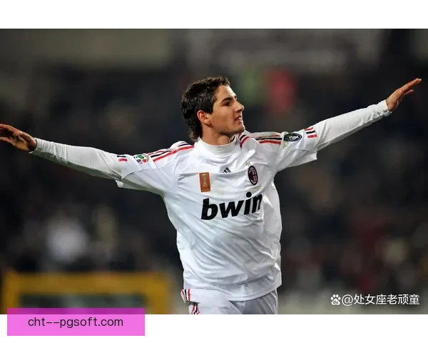 帕托与圣保罗合同结束正式离队下赛季去向成谜